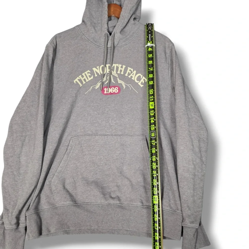 The North Face Pullover Hoodie Mens Large Grey 1966 Graphic Circular Design Logo